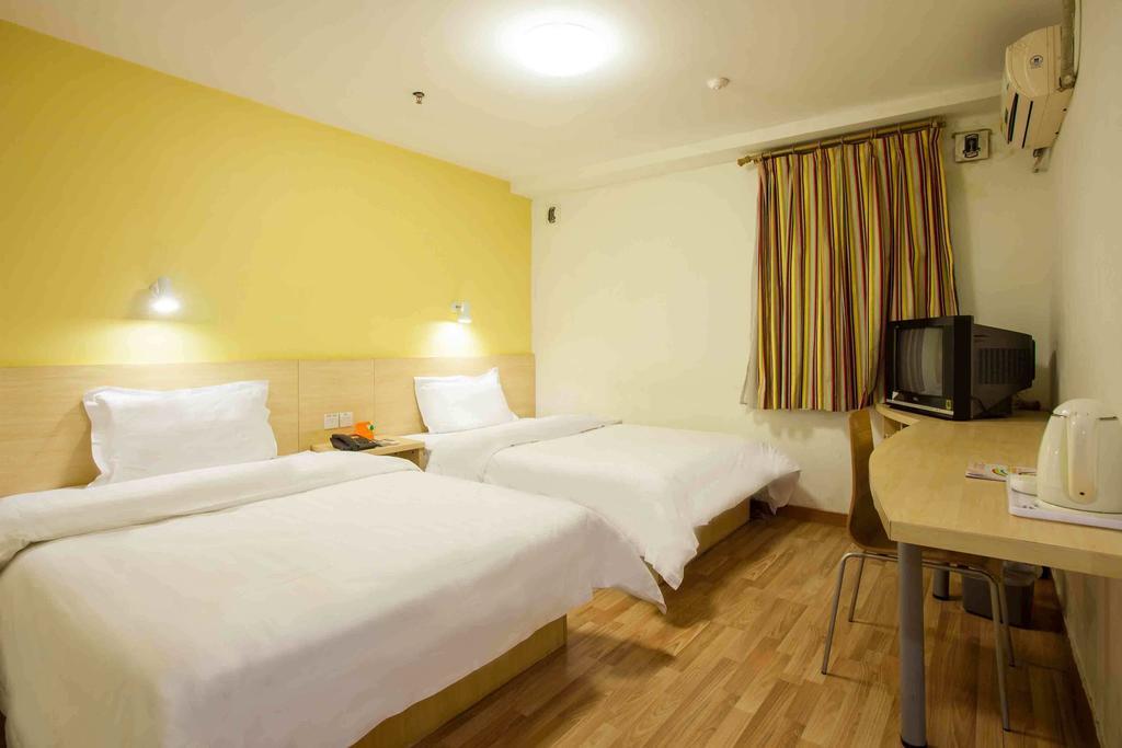 7Days Inn Chengdu Wuda Garden エクステリア 写真